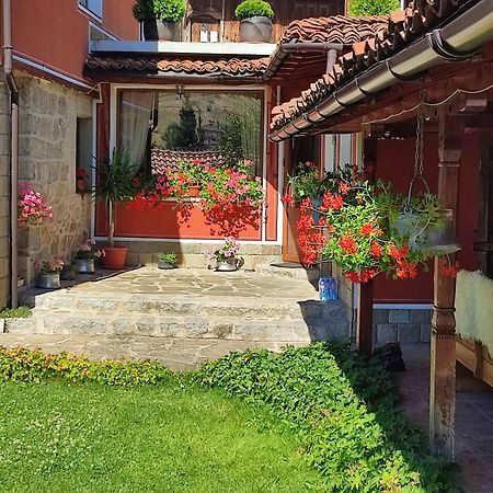فندق Радкината Къща كوبريفشتيتسا المظهر الخارجي الصورة