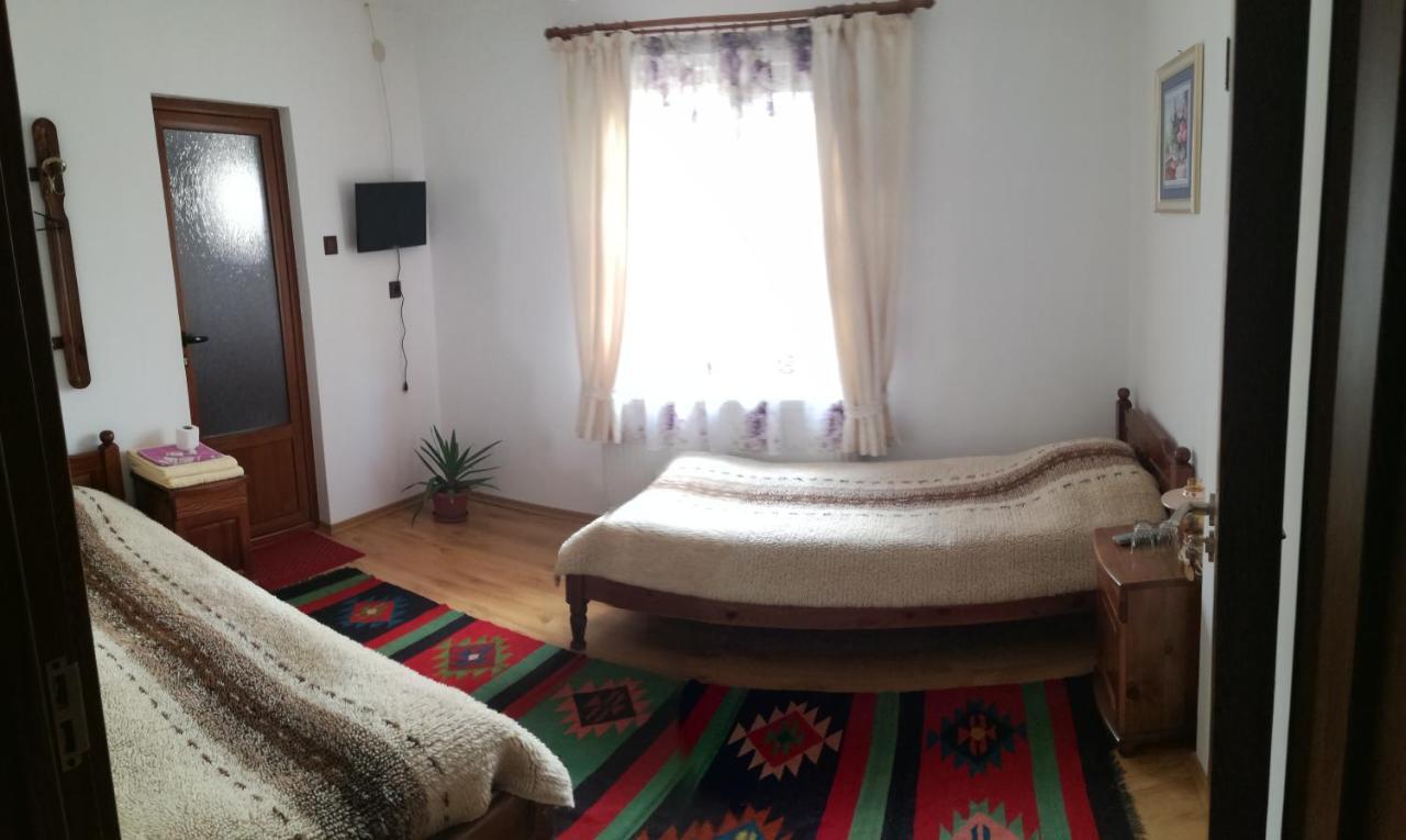فندق Радкината Къща كوبريفشتيتسا المظهر الخارجي الصورة